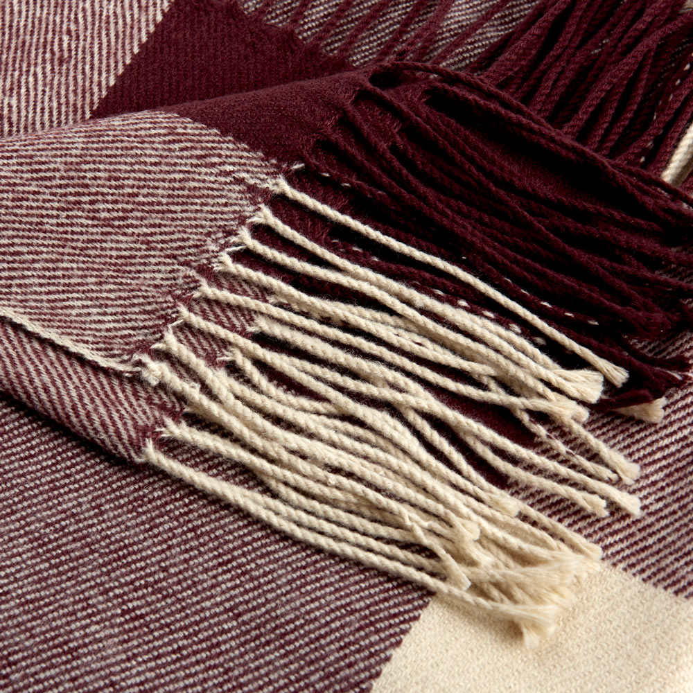 Wilko Natural and Burgundy Woven Check Throw 130 x 170cm Image 2