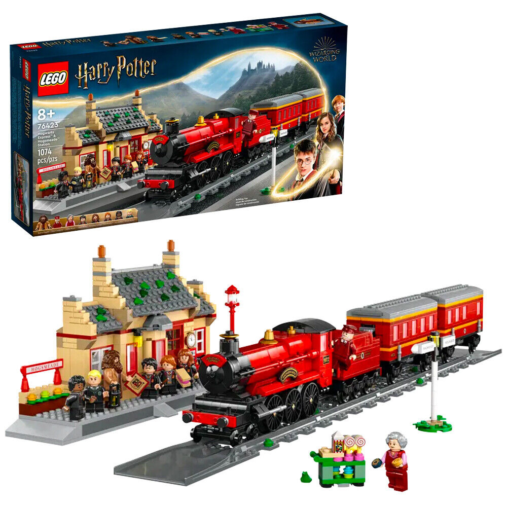 LEGO 76423 Hogwarts Express Train Set with Hogsmeade Station Image 2