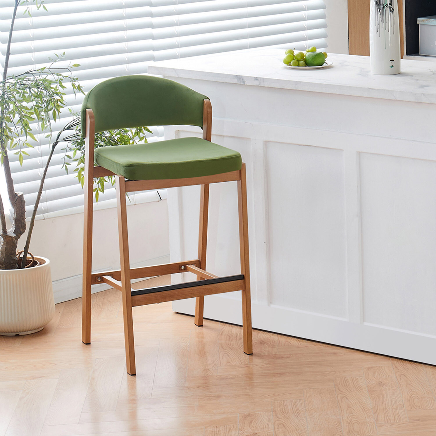 Vinnie Bar Stool Green Image 8
