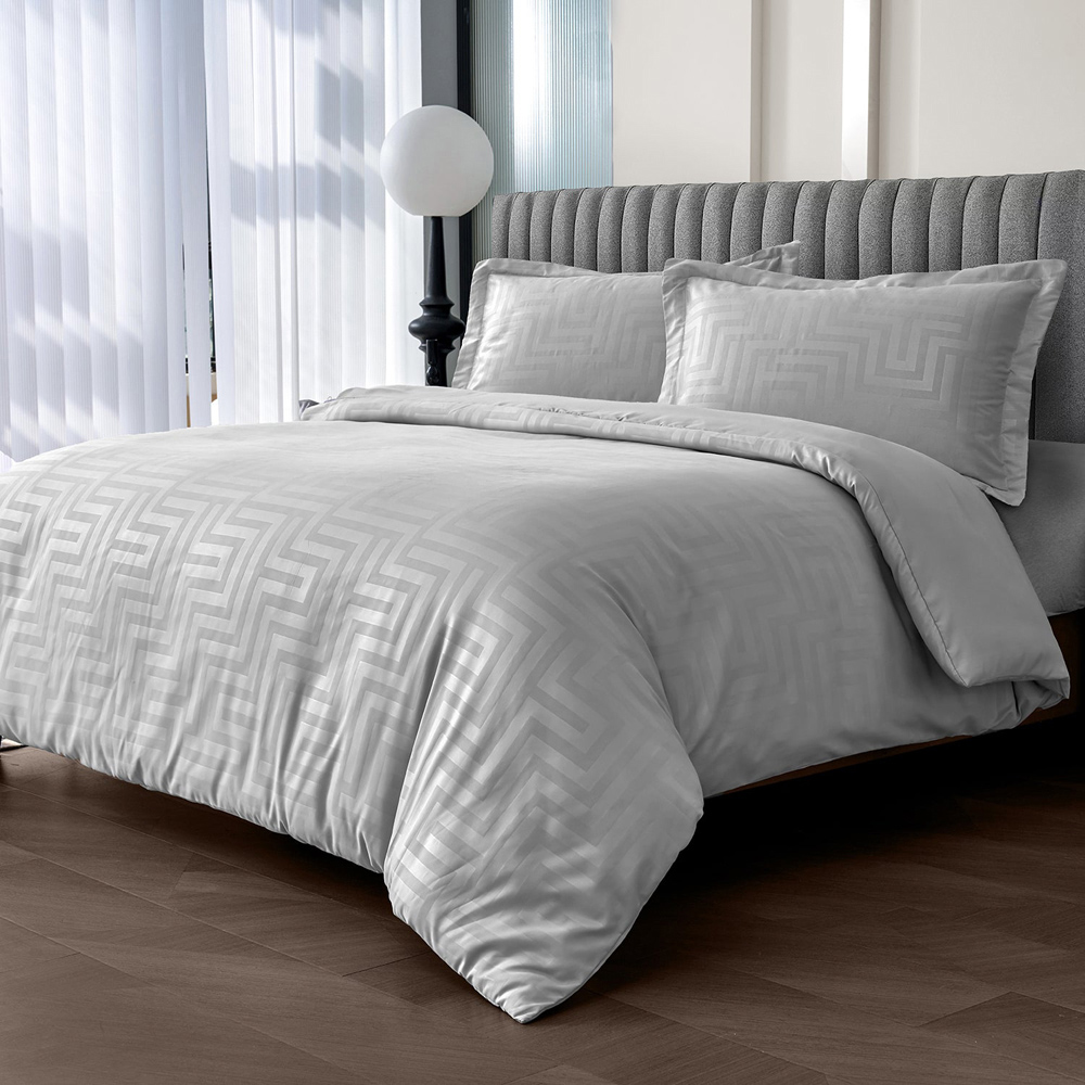 Velosso Larson Double Grey Stripe Duvet Set Image