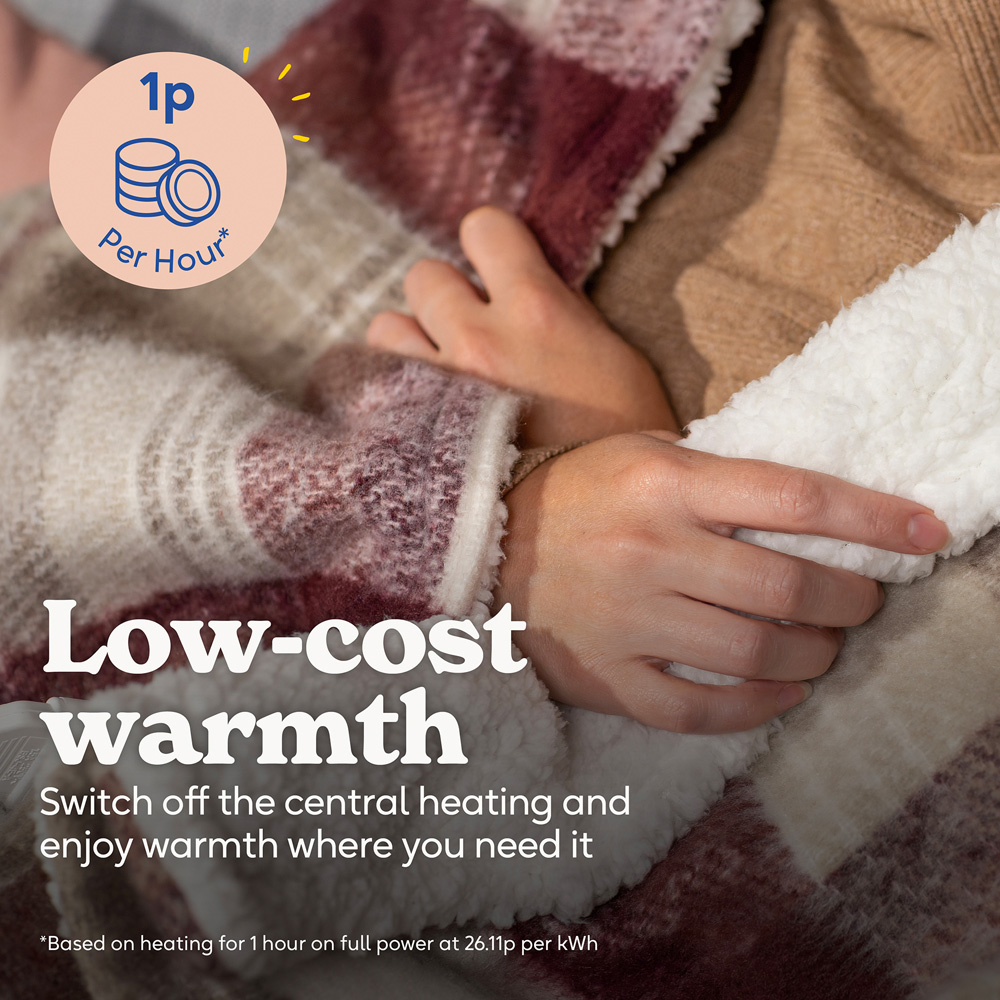 Russell Hobbs Tartan Faux Wool and Sherpa Heated Throw with Controller 130 x 180cm Image 5