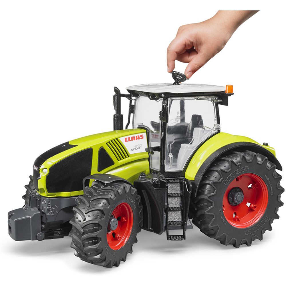Bruder Kids Claas Axion 950 Playset Model Image 8