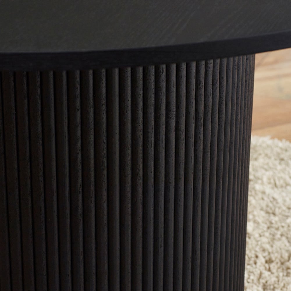 Julian Bowen Louis 4 Seater Fluted Round Dining Table Black Image 5