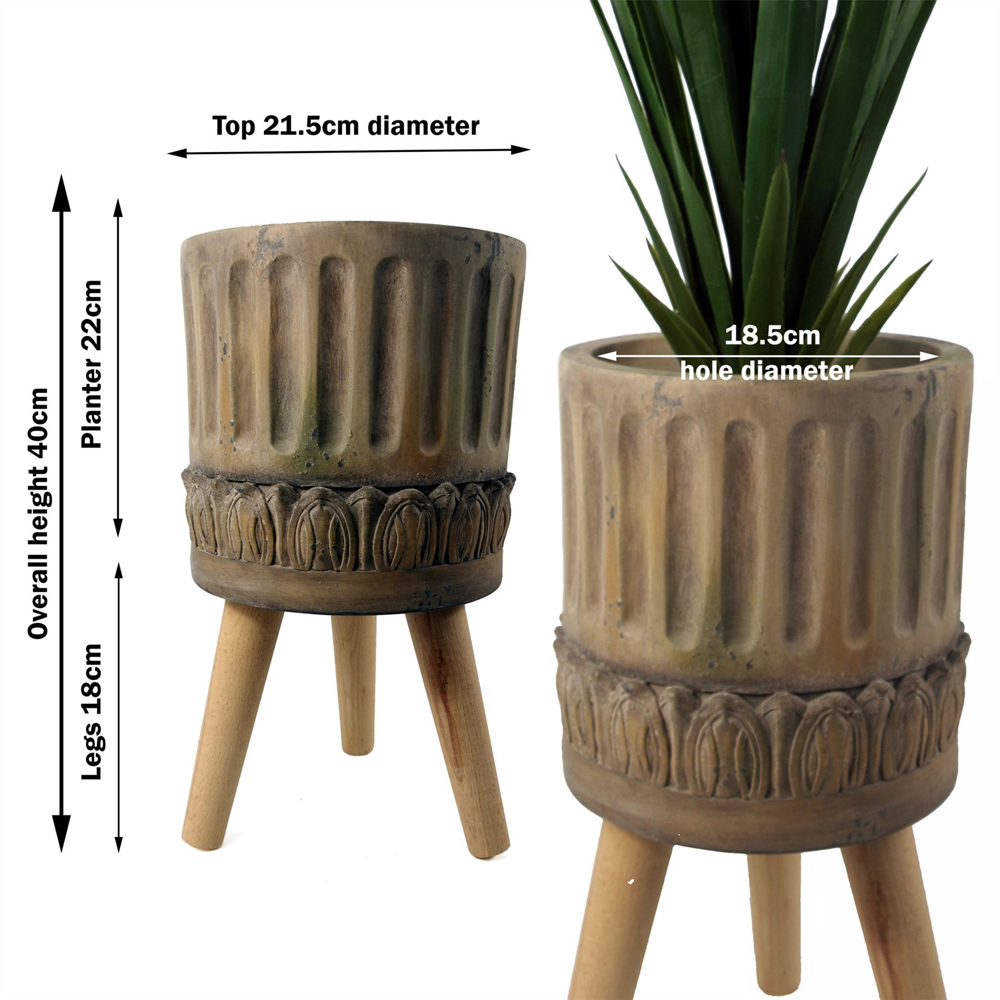 Leaf Ridged Composite Planter with Stand Image 5