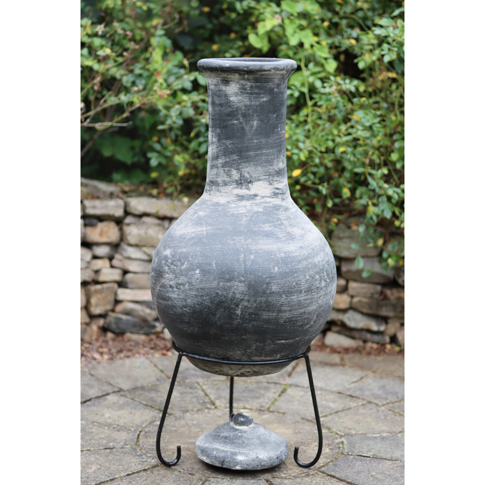 Gardeco Iguana Extra Large Grey Mexican Chimenea with Stand and Lid Image 3
