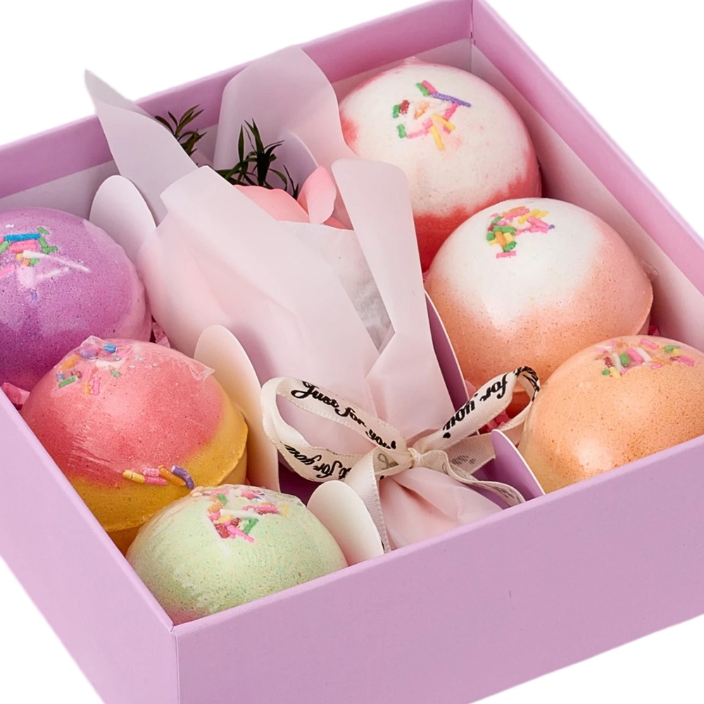 Living and Home 6 Piece Multicolour Bath Bomb Spa Gift Set Image 3