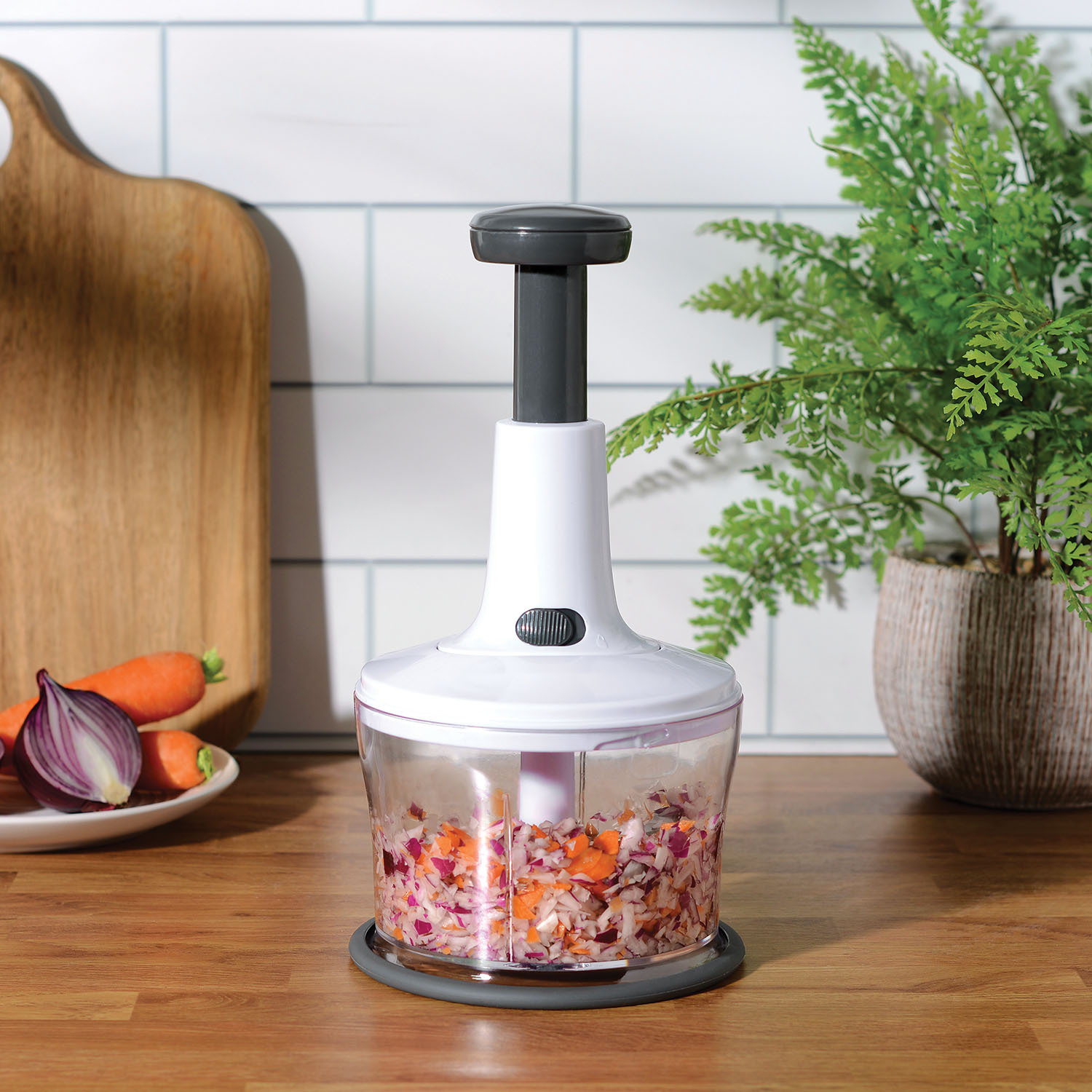 MY Vegetable Chopper - Black and White Image 2