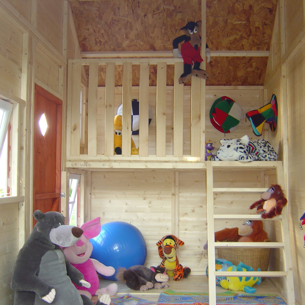 Shire Loft Playhouse 2390 x 1790mm Image 6