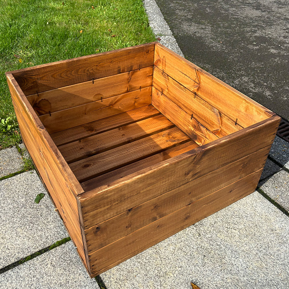 Charles Taylor Country Kitchen Large Raised Bed Image 3