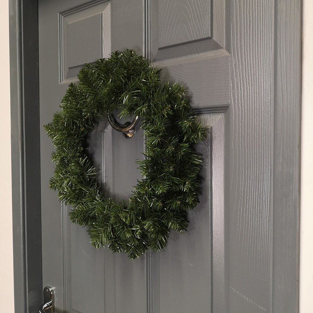 Samuel Alexander Imperial Pine Christmas Wreath Plain Green 50cm Image 4