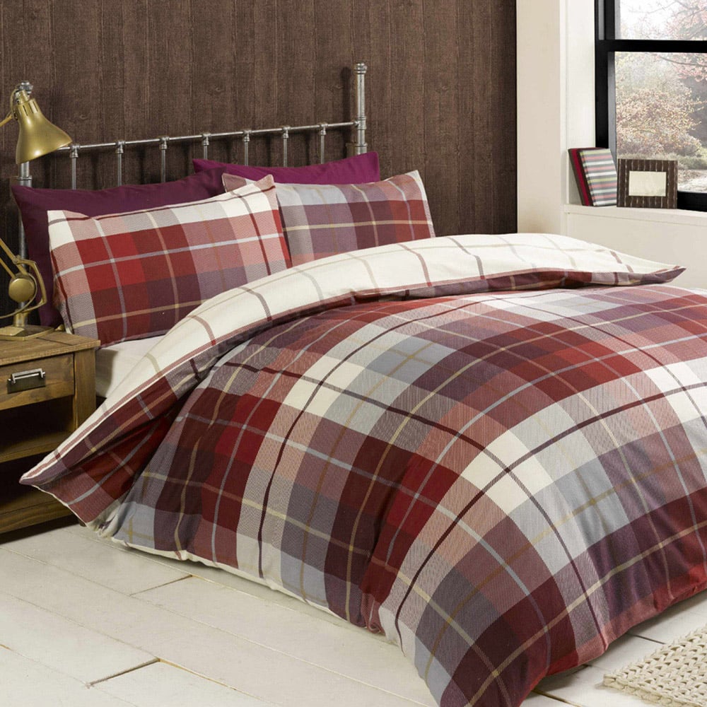 Rapport Home Lomond Check Flannellette Super King Size Red Brushed Cotton Duvet Set Image