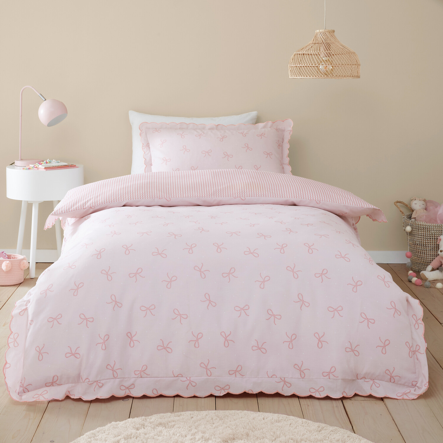 Florence Bows Duvet Cover and Pillowcase Set Pink Double Image 4