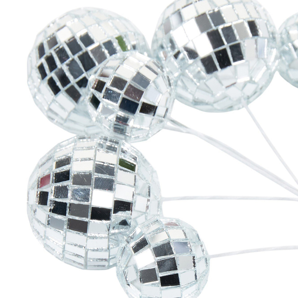 Disco Bauble Clip Image 3