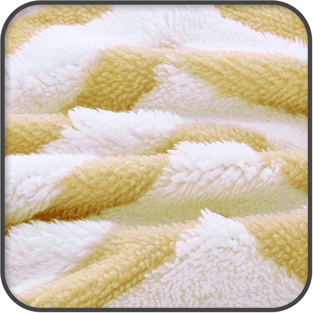 Velosso Ochre Chevron Sherpa Throw 100 x 150cm Image 3