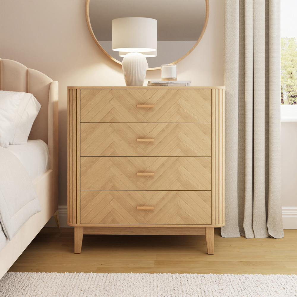 GFW Axel 4 Drawer Oak Chevron Pattern Chest of Drawers Image 8