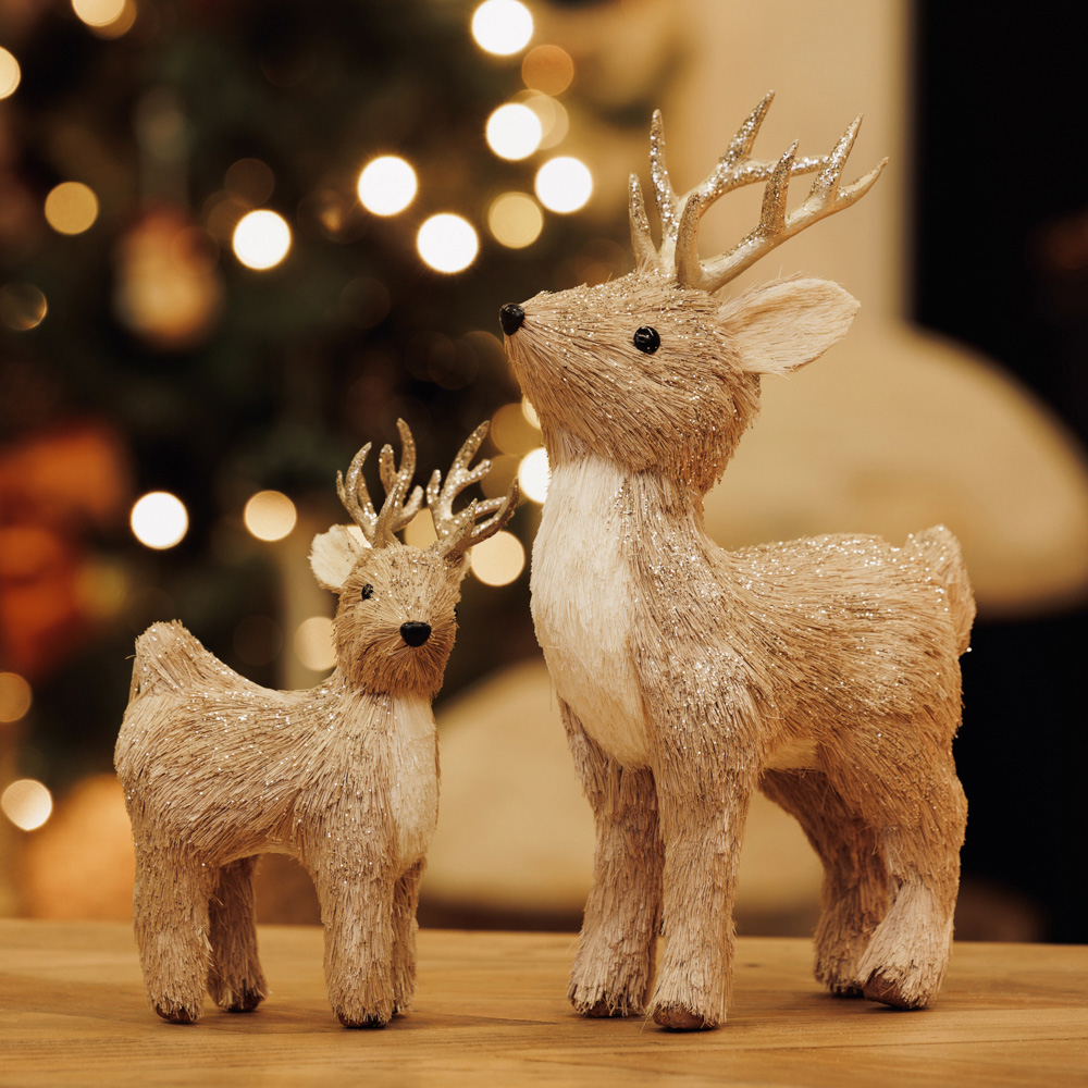 The Seasonal Gift Co. Standing Straw Deer Christmas Decoration 13cm Image 2