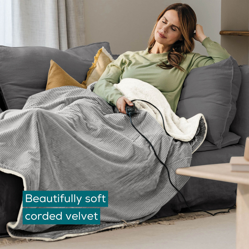 Beurer Comfort Green Planet Grey Cosy Corded Heated Throw with Controller 180 x 130cm Image 2