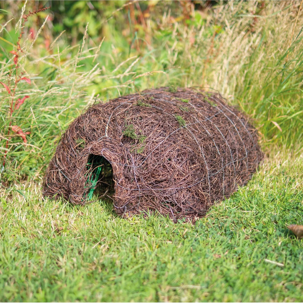 Garden Gear Hedgehog Brushwood Habitat House 22 x 42 x 51cm Image 4
