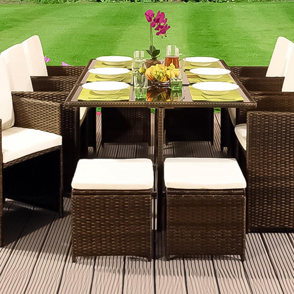 Brooklyn Cube Gold 6 Seater Garden Dining Set with Cover Image 2