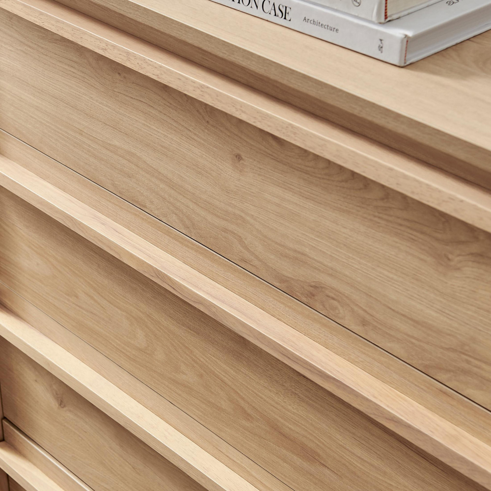 Furniturebox Sval 4 Drawer Oak Effect Wooden Chest of Drawers Image 2