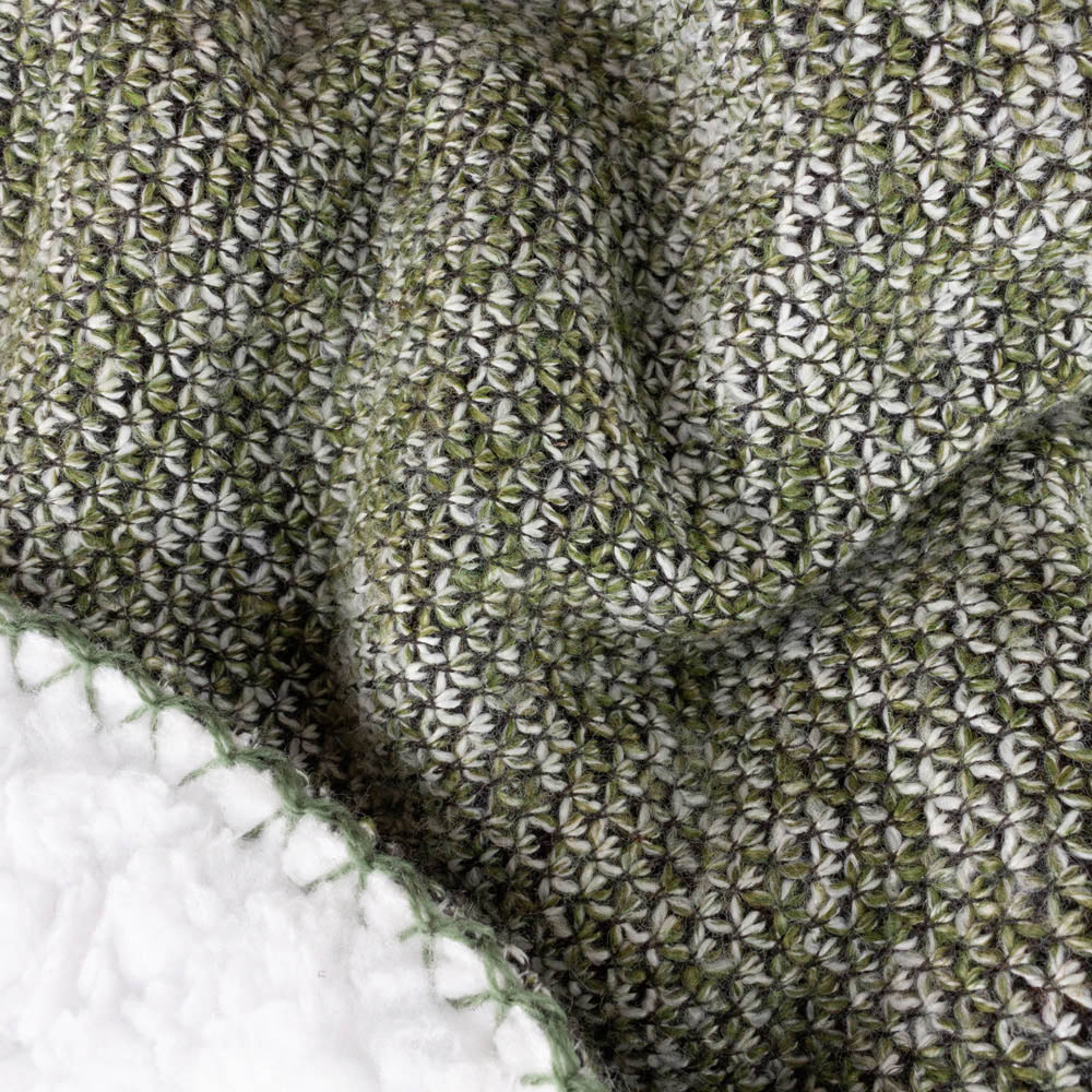 furn. Nurrel Moss Green Knitted Throw 130 x 180cm Image 3