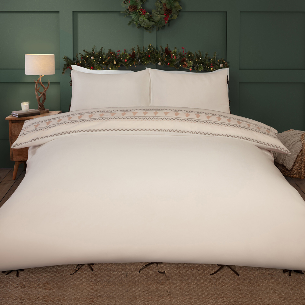 Winter Stags Duvet Set Natural King Image 2