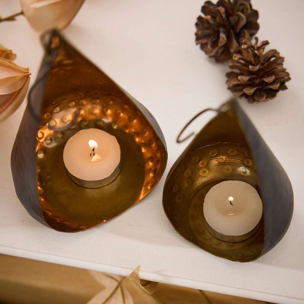 Dibor 2 Piece Brass Teardrop-Shape Elegance Tealight Candle Holder Set Image 6