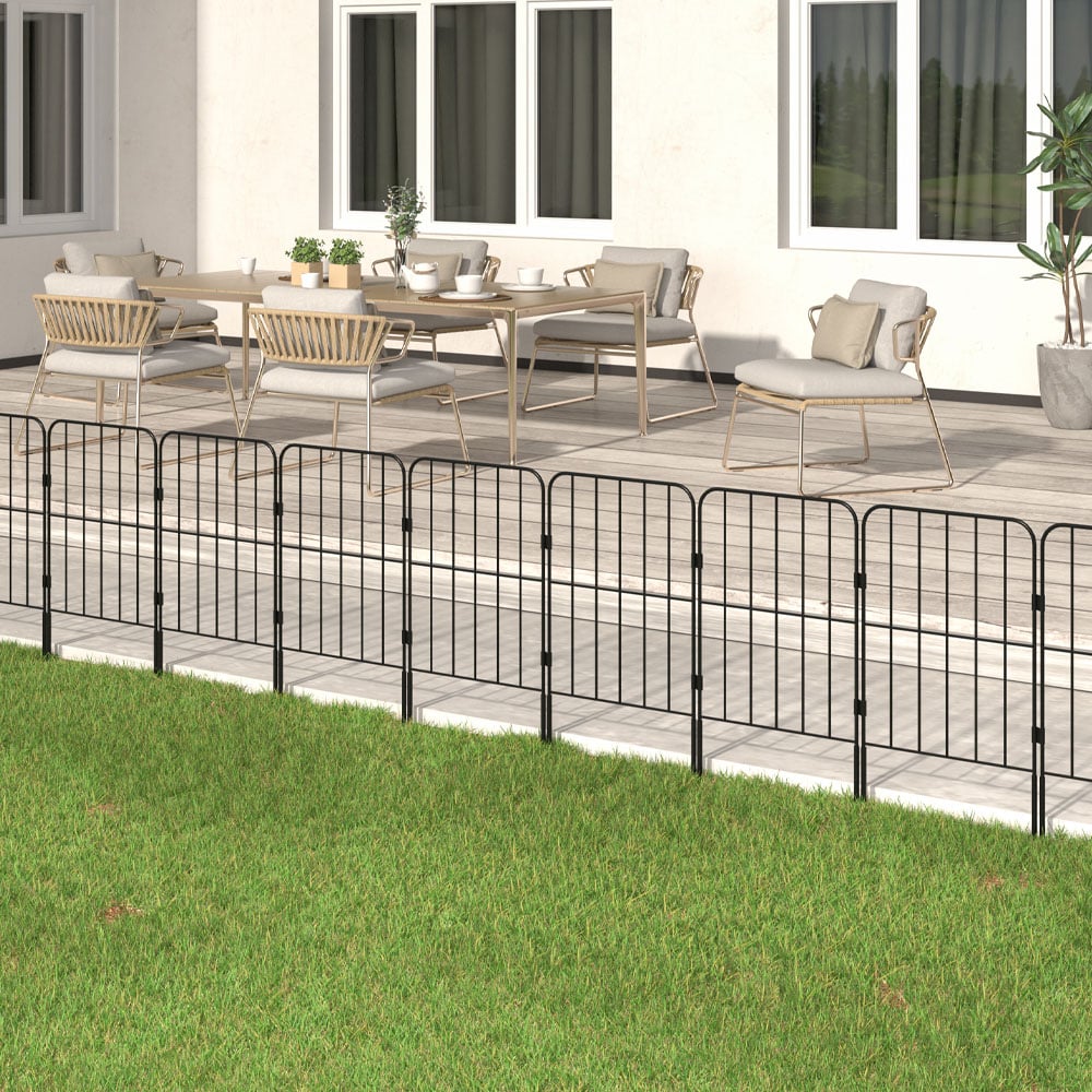 Living and Home Black 31 x 61cm 25 Pack Multipurpose Wrought Iron Garden Fence Image 5