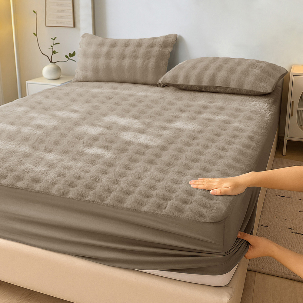 Sweet Dreams Alpine King Size Beige Faux Fur Fitted Sheet Image 2