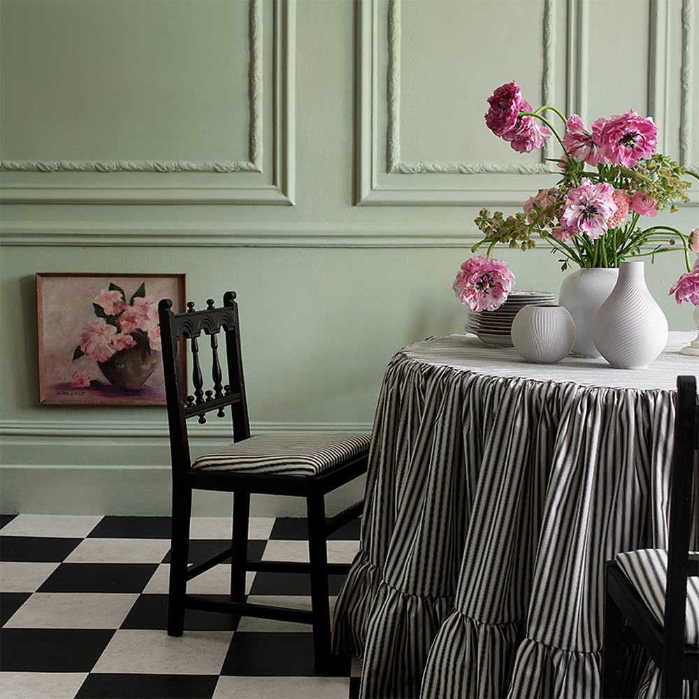 Annie Sloan Terre Verte Matt Wall Paint 2.5L Image 4