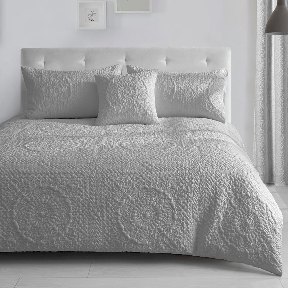 Velosso Winchester Super King Size Grey Duvet Set Image 1