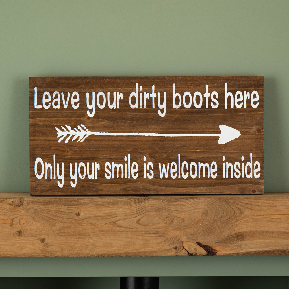 Samuel Alexander Dark Rustic Fir Wood Welcome Wall Sign 60 x 30cm Image 3