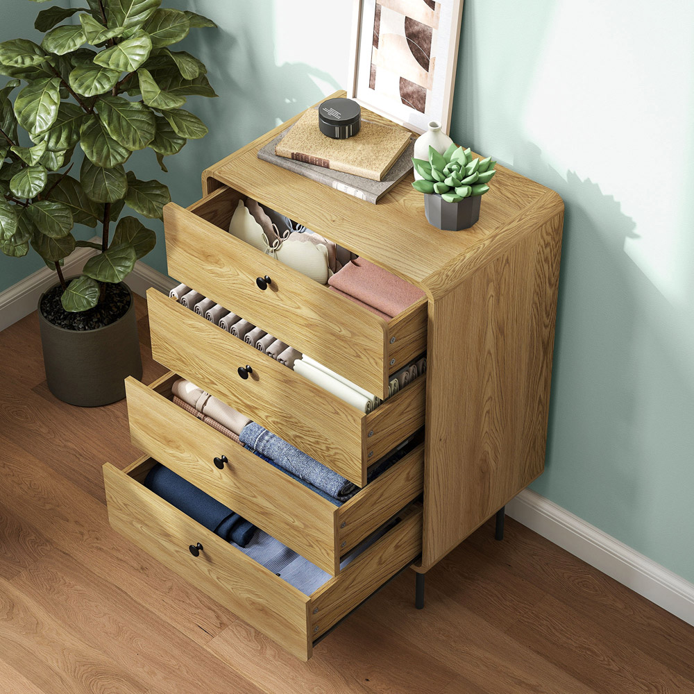 Portland 4 Drawer Oak Chest of Drawers Image 5