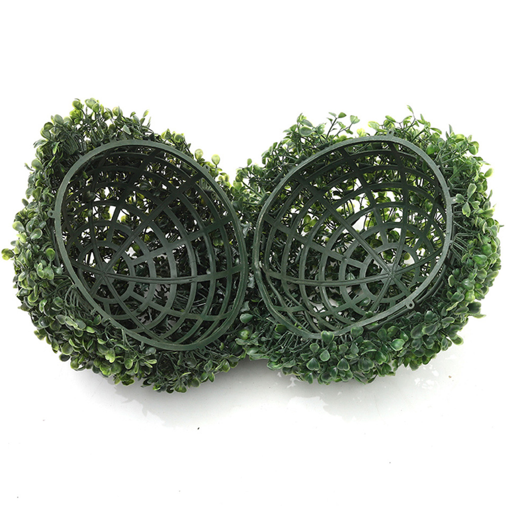 Living and Home Topiary Boxwood Artificial Grass Ball 28cm Image 3
