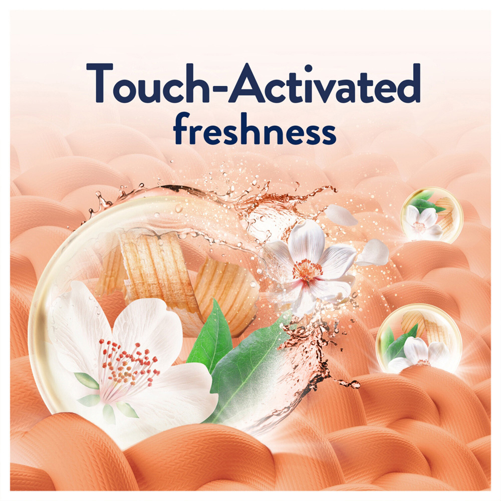 Lenor Touch Activated Freshness Fabric Conditioner Jasmine and White Cedar Image 5
