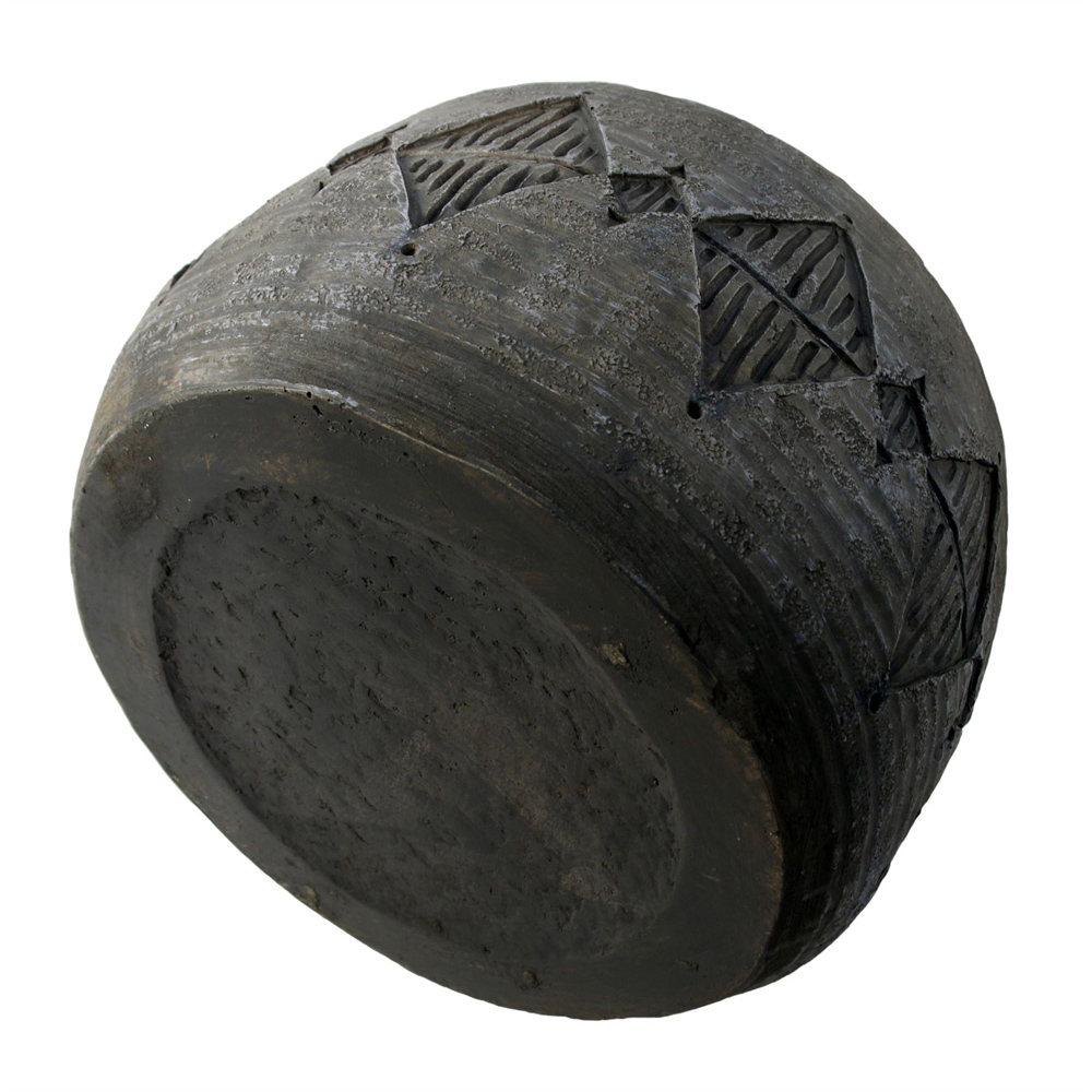 Leaf Composite Diamond Planter 36cm Image 4
