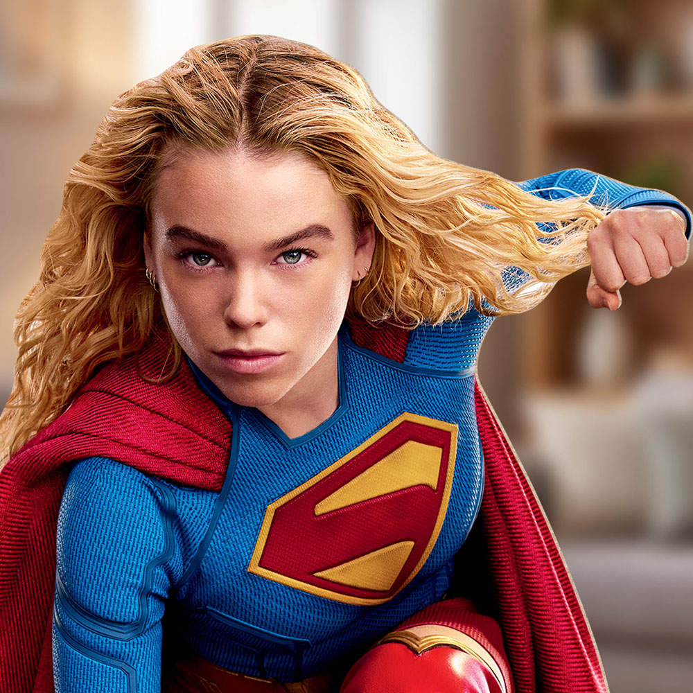 Star Cutouts Ltd Supergirl Crouch Kara Zor-El Milly Alcock Cutout 4.3ft Image 4