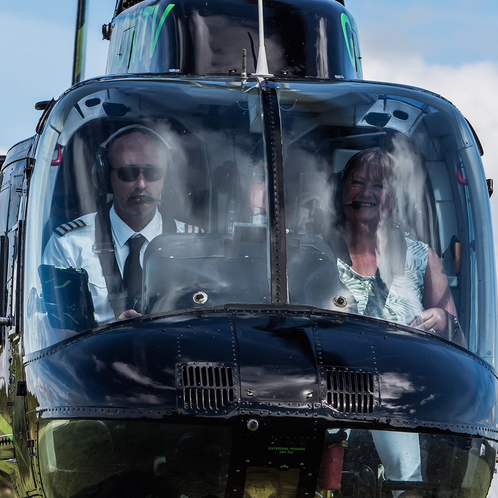 Activity Superstore Helicopter Buzz Gift Experience Image 3