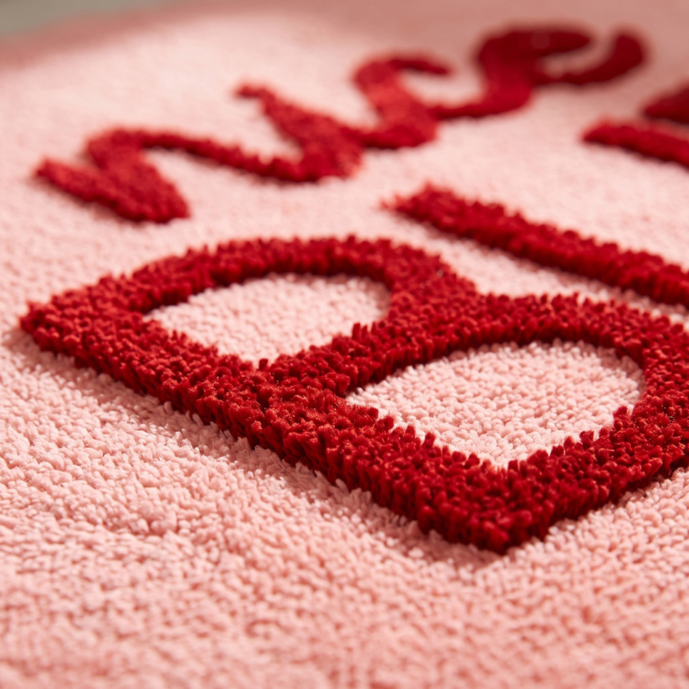 Allure Bath Fashions Pink and Red Nice Bum Slogan Non-Slip Bath Mat 50 x 80cm Image 3