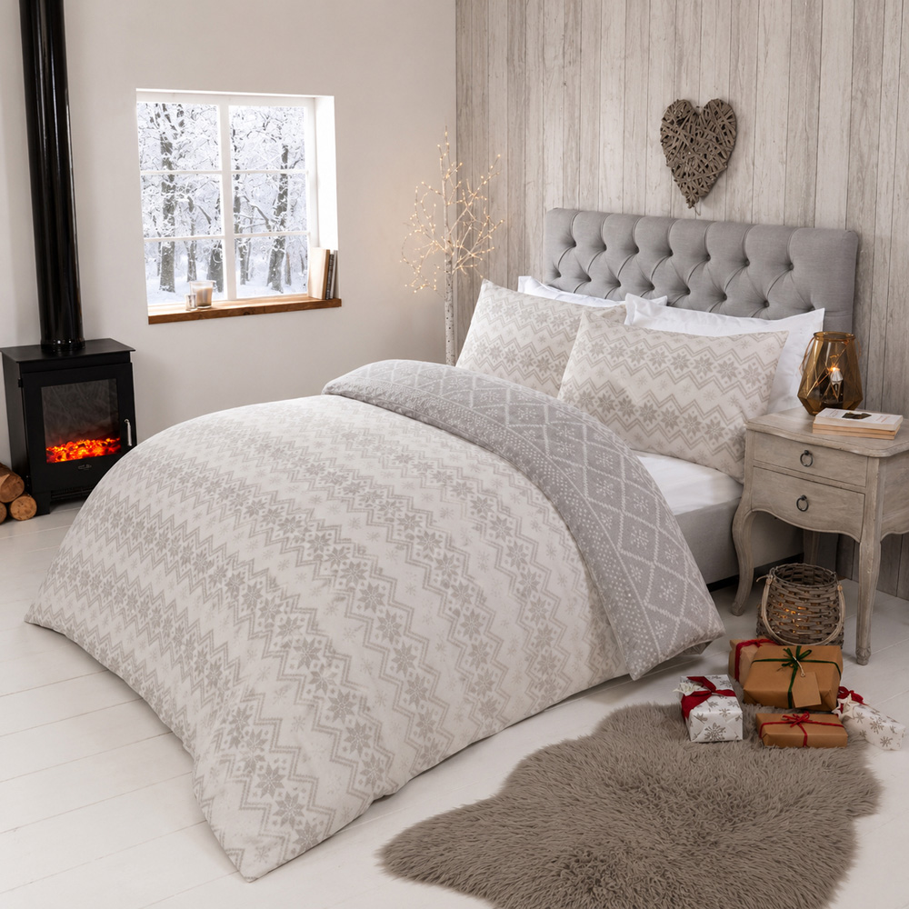 Smart Living Single Grey Fairisle Fleece Duvet Set Image 7