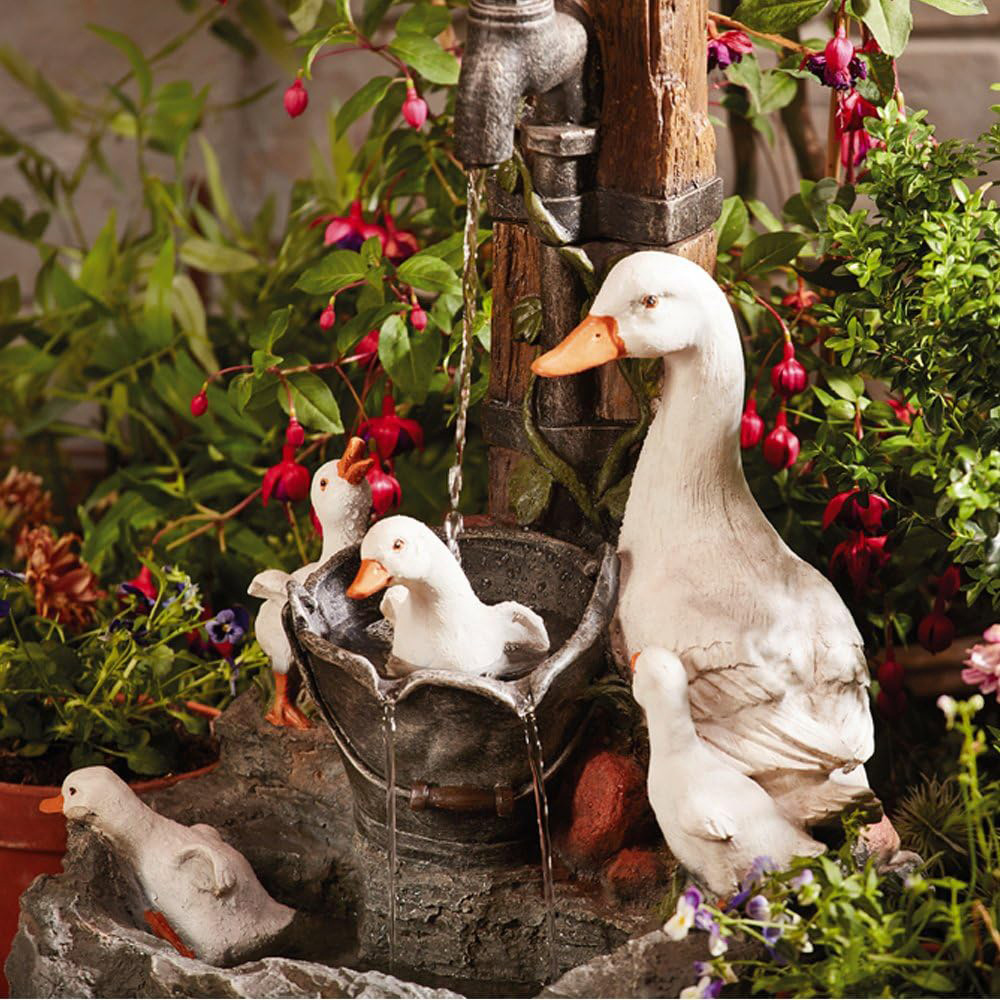 Garden Gear Duck Fountain Image 3