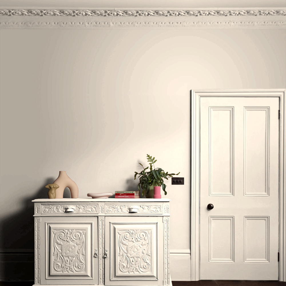 Ronseal One Coat Everywhere Almond Matt Interior Paint 2.5L Image 4