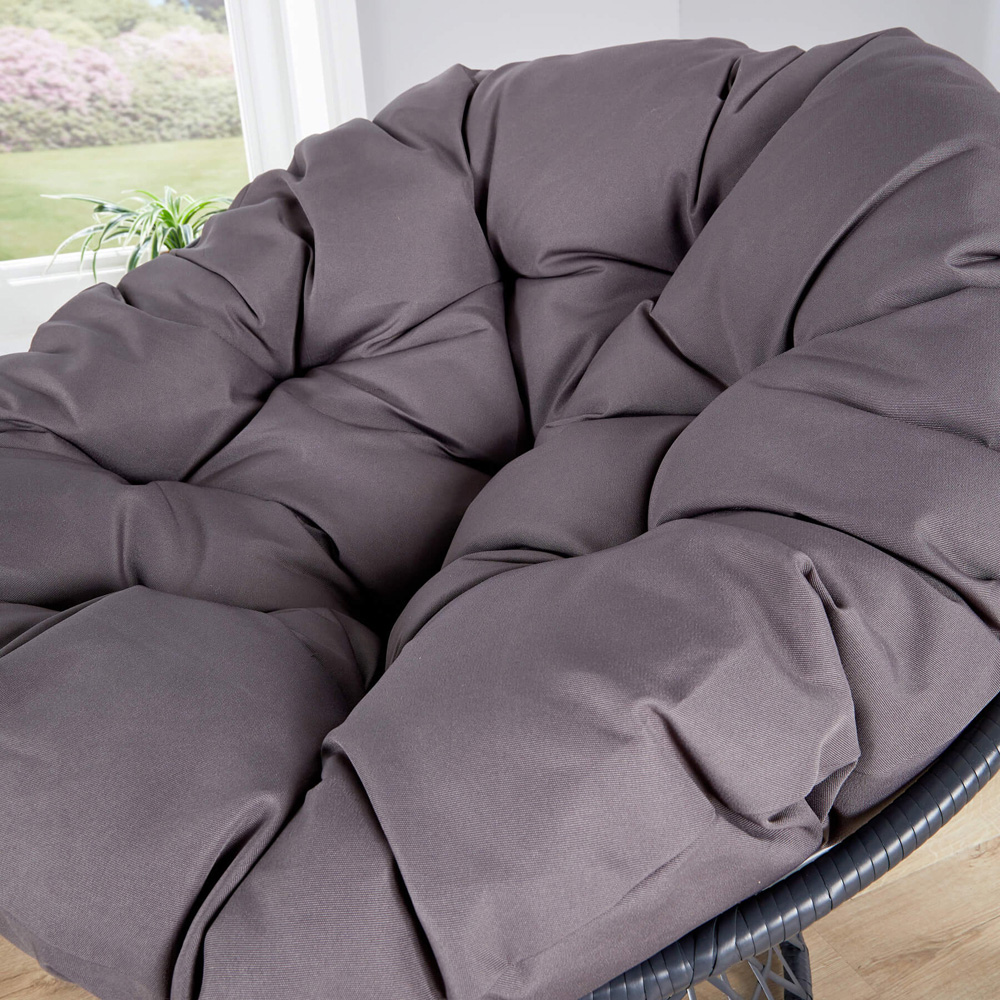 Home Source Oasis Dark Grey Round Cushioned Papasan Chair Image 3
