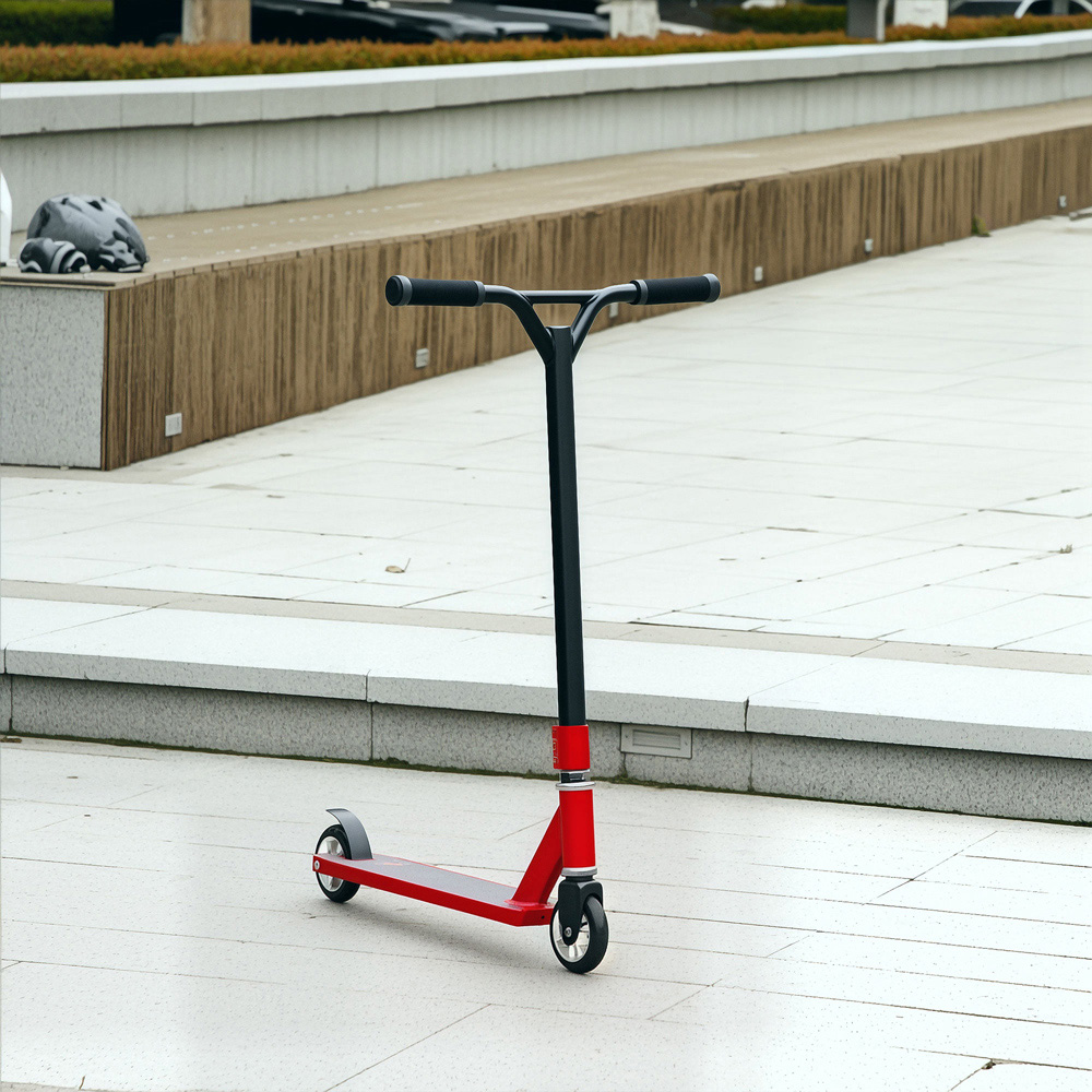 HOMCOM Red Lightweight Entry Level Complete Trick Kick Stunt Scooter Image 2