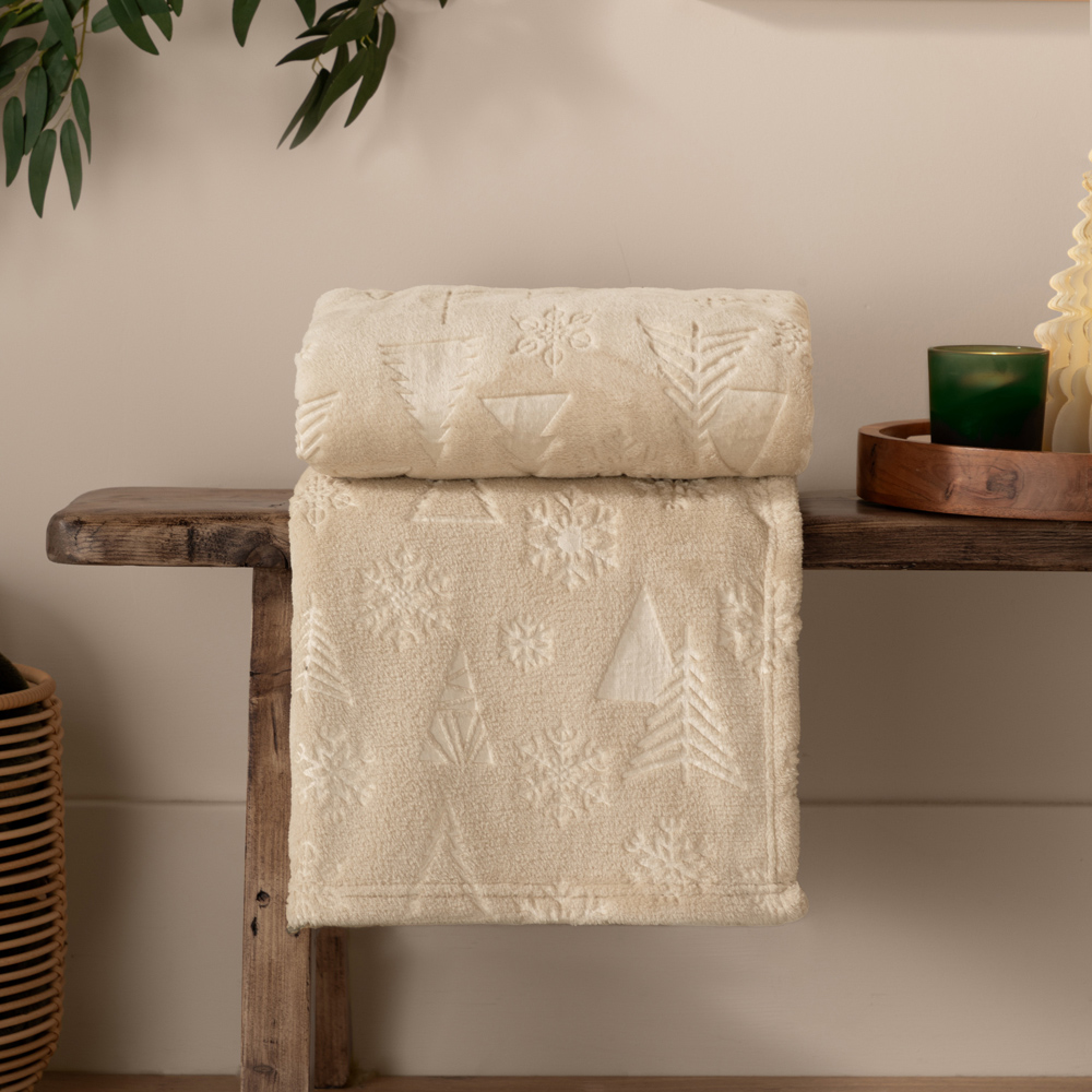 Furn Natural Festive Time Embossed Fleece Throw 140 x 180cm Image 2
