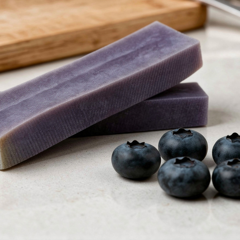 Mr Barnaby's Large Blueberry Yak Chew 2 Pack Image 2