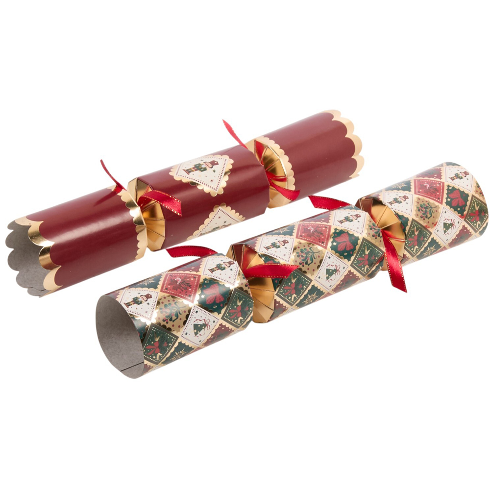 Pack of 8 Christmas Patchwork Luxury Crackers Image 5