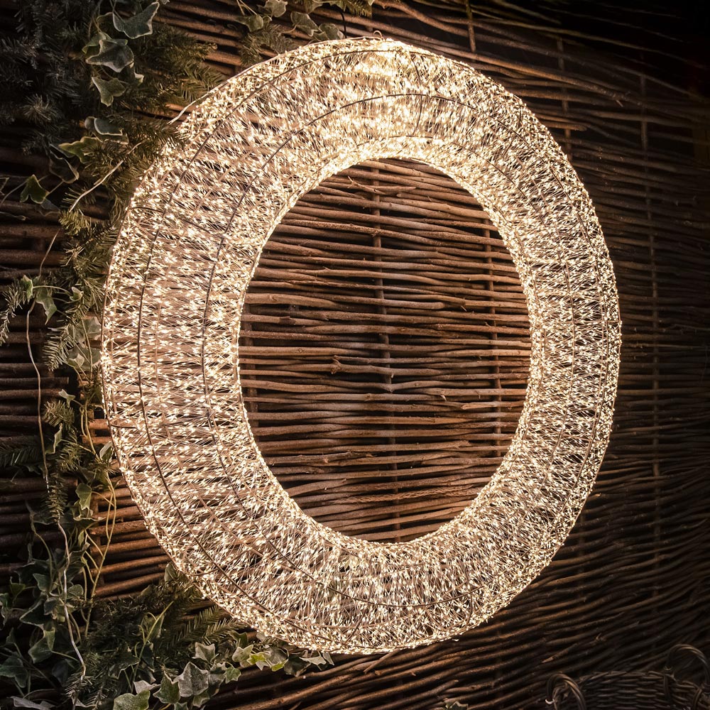 The Christmas Centre 15000 Warm White LED Micro Lights Pre-Lit Gold Light-Up Wreath 116cm Image 4