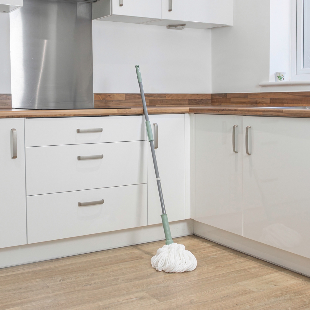 JVL Cleaning Grey Easy Twist Mop Image 7
