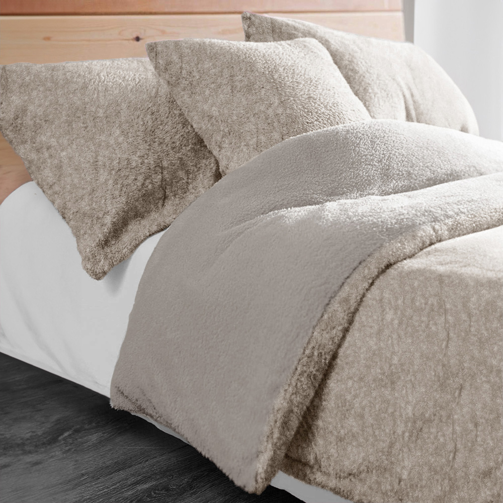 Velosso Super King Size Natural Marl-Effect Teddy Fleece Duvet Cover Set Image 6